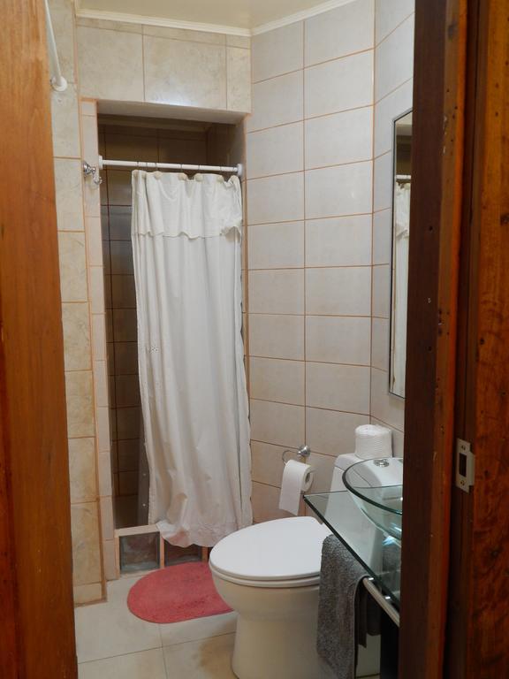 Alojamiento Alberto Magno Bed and Breakfast Santiago de Chile Exterior foto