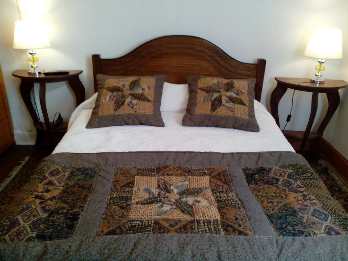 Alojamiento Alberto Magno Bed and Breakfast Santiago de Chile Exterior foto